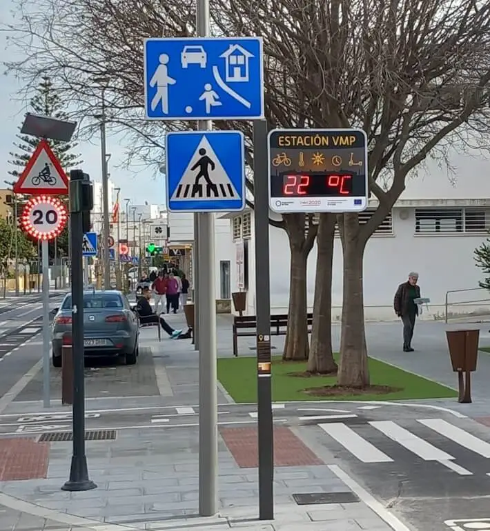 Foto Rota paneles de aforo de ciclistas Foto Rota paneles de aforo de ciclistas
