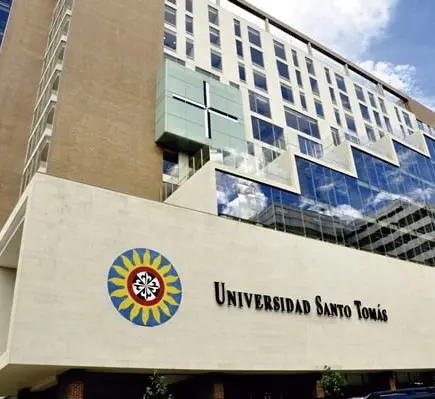 el proyecto de Interlight para la integración en la docencia de la universidad de Santo Tomas el proyecto de Interlight para la integración en la docencia de la universidad de Santo Tomas