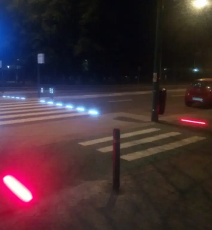 semaforo luminoso de carril bici
