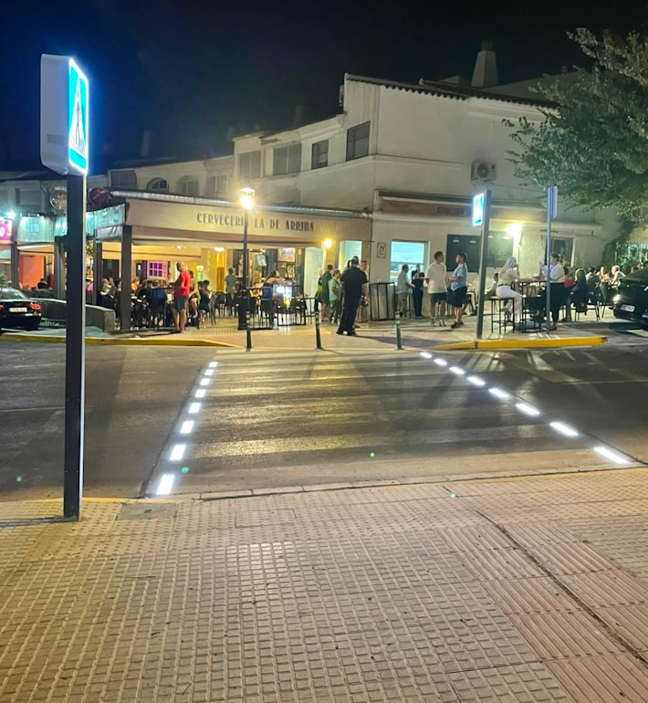 Tomares